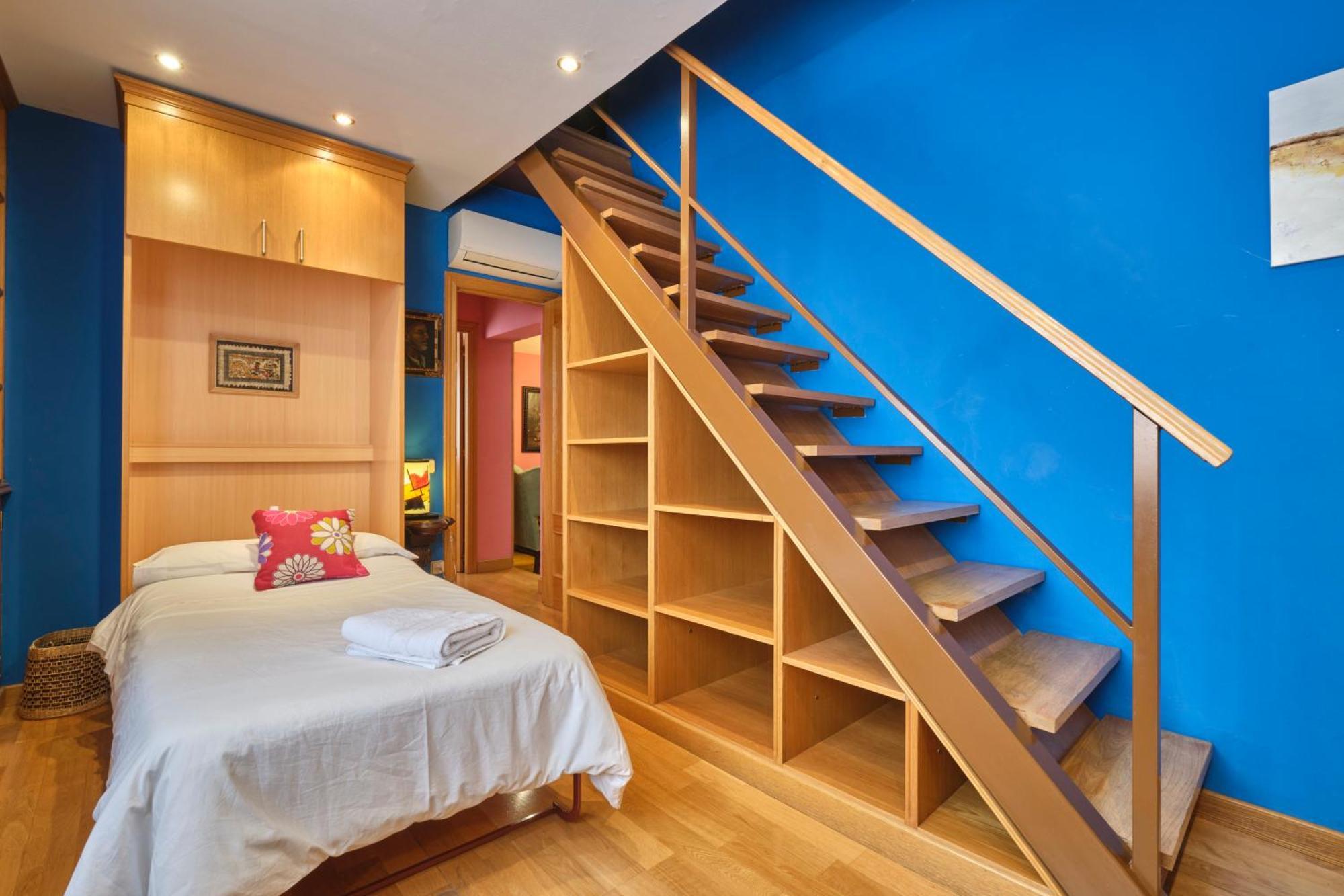 Apartamentos Carlos Madrid Esterno foto